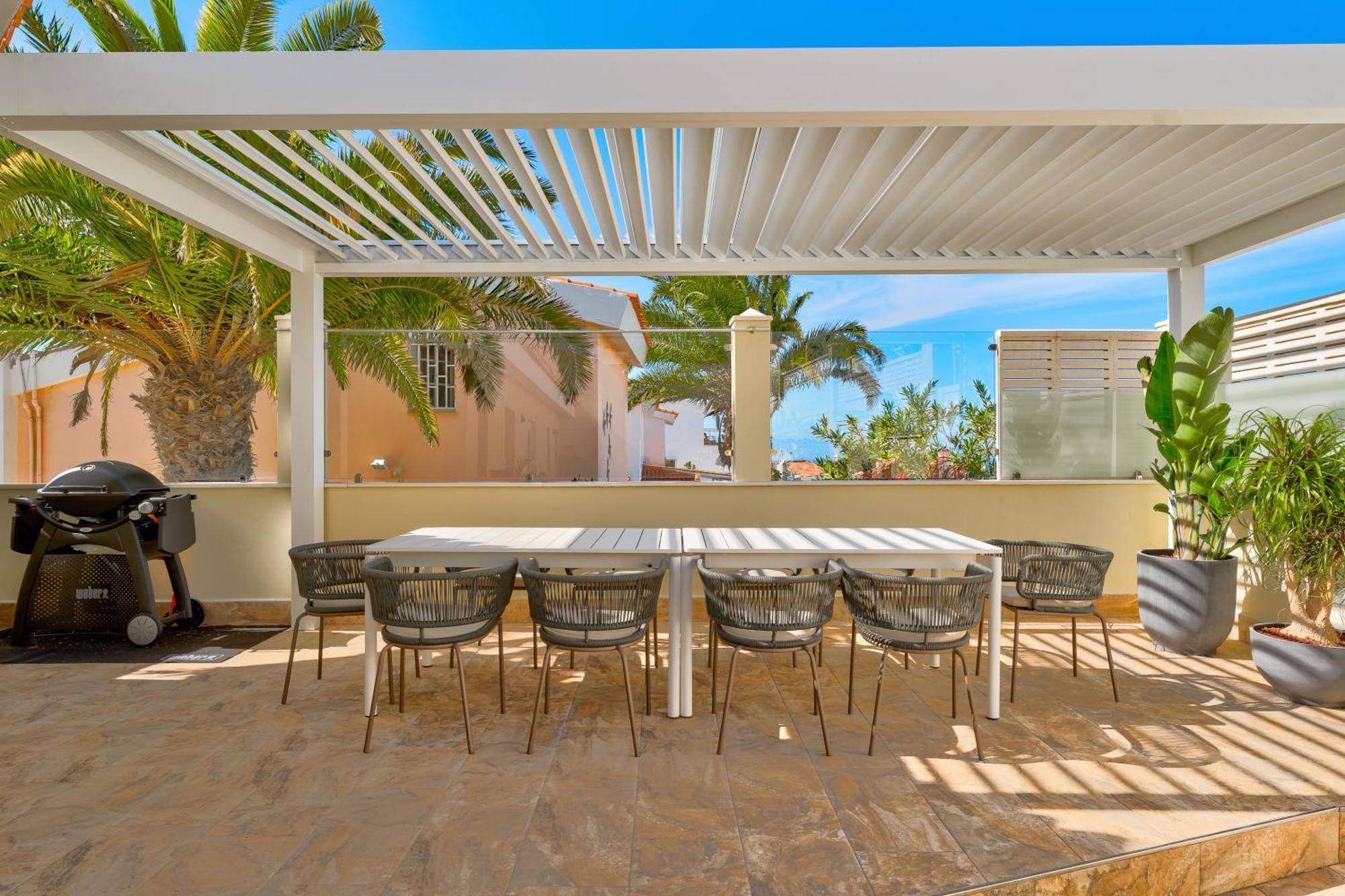 Augustas - Fabulous In Tenerife!